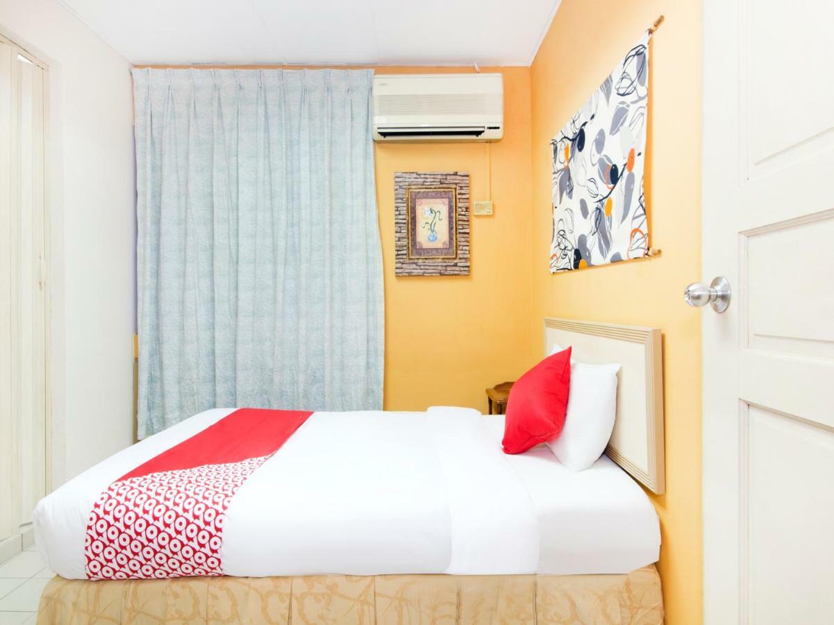 Oyo 538 A&N Hotel Bukit Damansara Buitenkant foto
